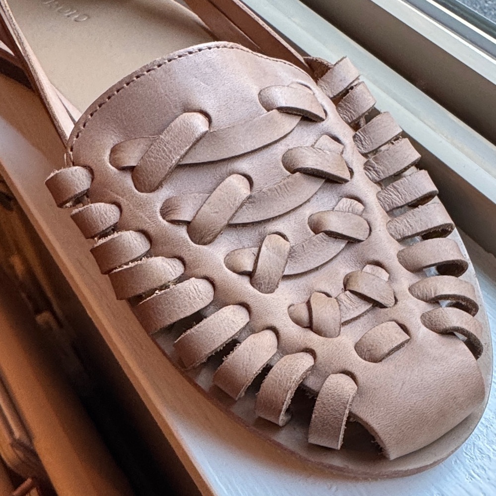 BRAND NEW Nisolo Tan Leather Sandals - Picture 4 of 7